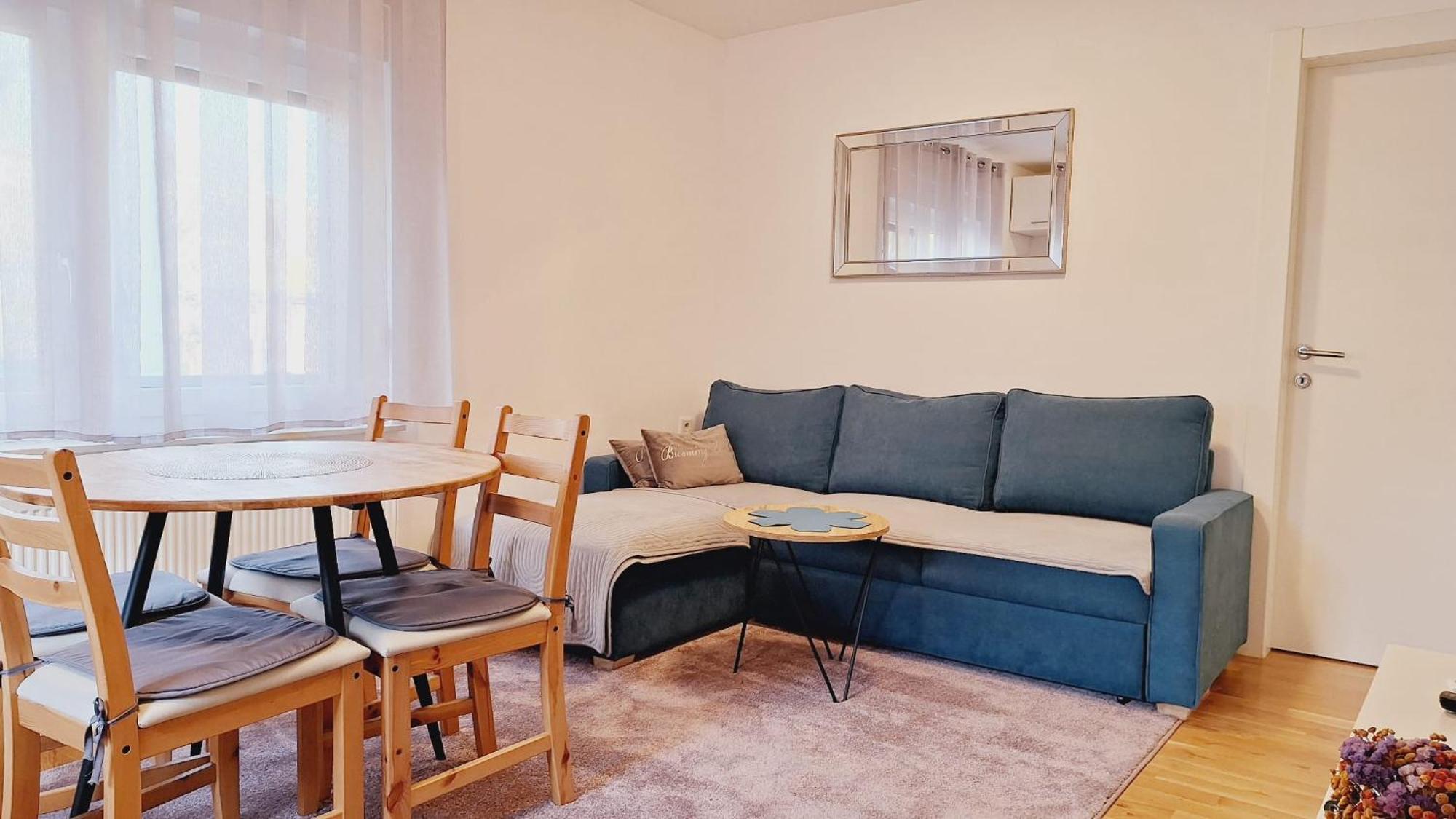 Apartment Silvia Загреб Екстериор снимка